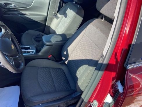Used 2021 Chevrolet Equinox LT image 8