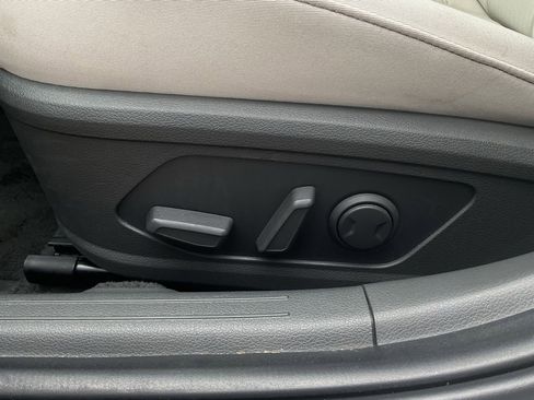 Used 2025 Hyundai Sonata SEL FWD image 11