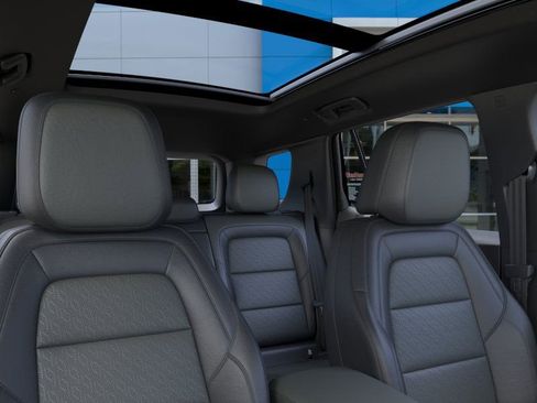 New 2026 Chevrolet Equinox LT image 24