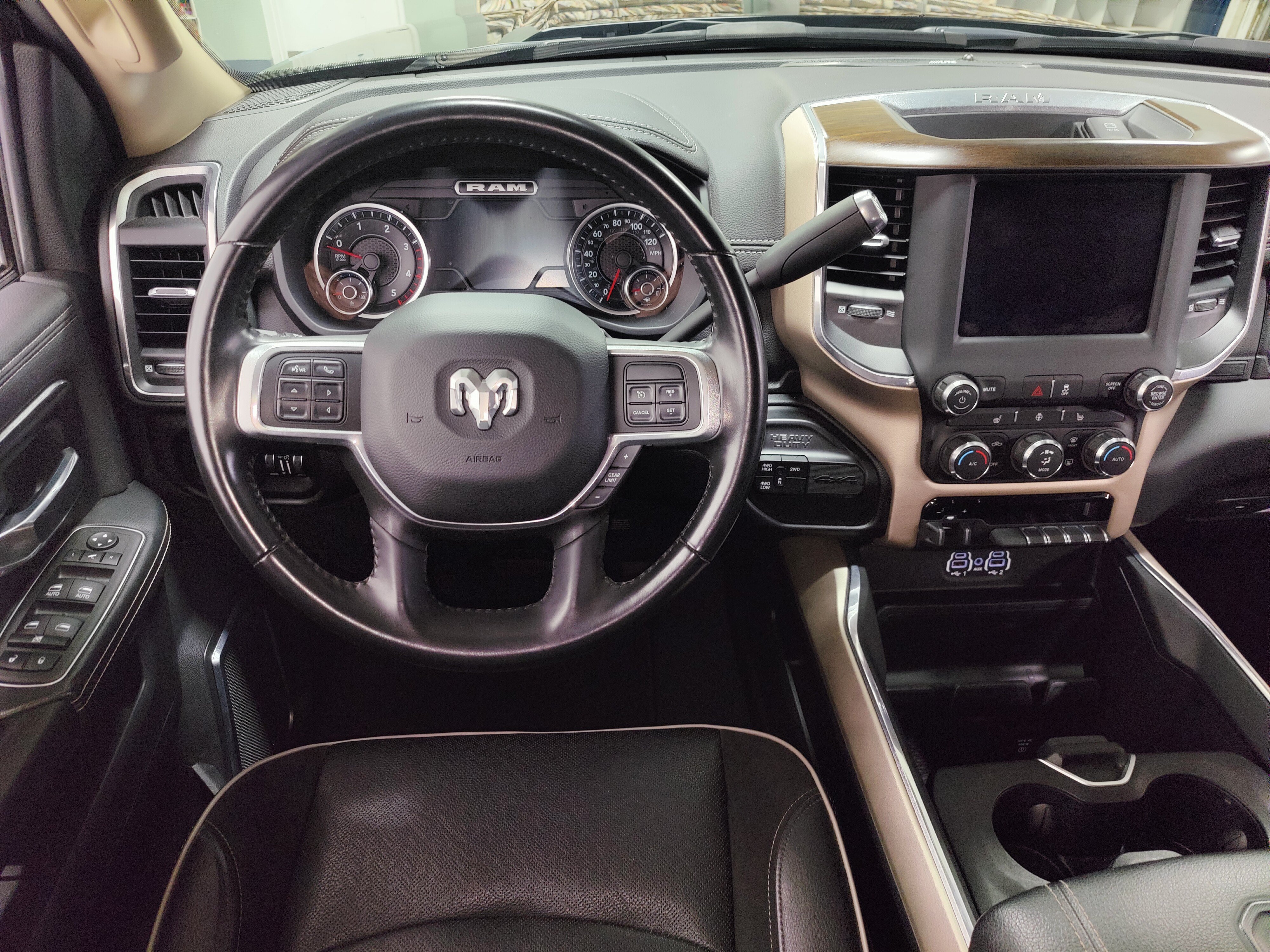 Used 2022 RAM 2500 Laramie AWD/4WD image 17