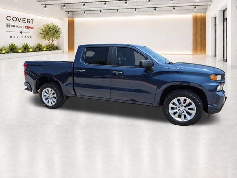 Used 2022 Chevrolet Silverado 1500 Custom RWD image 17
