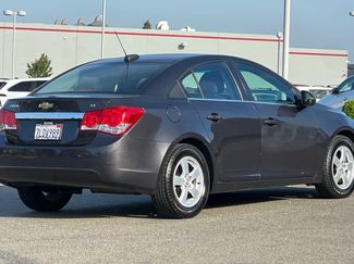 Used 2015 Chevrolet Cruze LT w/ Technology Package video 2