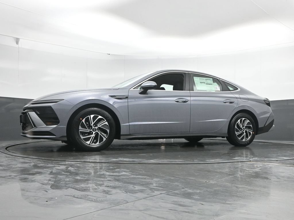 New 2026 Hyundai Sonata Blue FWD image 48