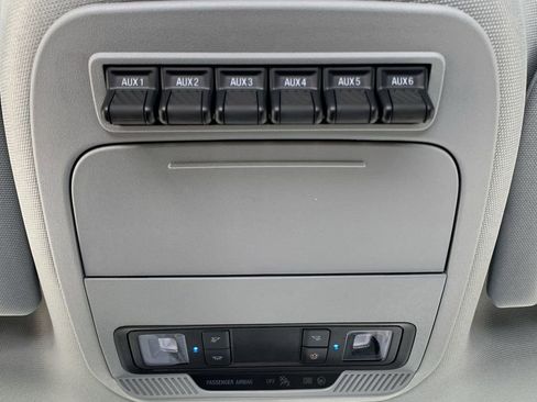 New 2025 Ford F350 XL w/ XL Chrome Package RWD image 29