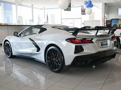 New 2026 Chevrolet Corvette Stingray Coupe w/ Z51 Performance Package RWD image 5