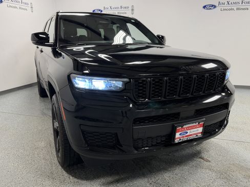 Used 2024 Jeep Grand Cherokee L Altitude image 36