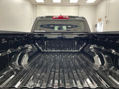 New 2026 Chevrolet Colorado Trail Boss AWD/4WD image 13