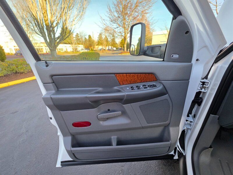 Used 2007 Dodge Ram 2500 Truck Laramie AWD/4WD image 47
