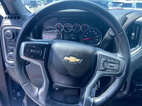 Used 2023 Chevrolet Silverado 2500 LT AWD/4WD image 10