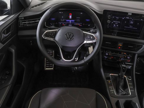 Used 2026 Volkswagen Jetta Sport FWD image 34
