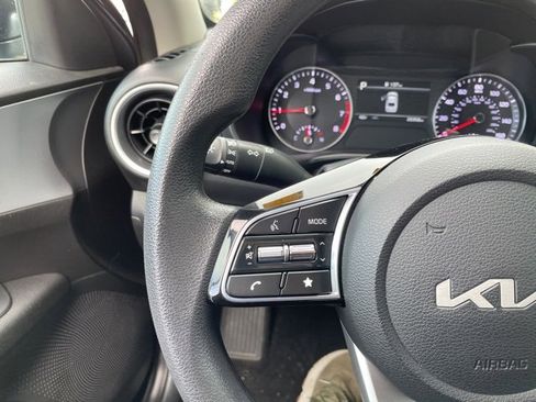 Certified 2023 Kia Forte LXS image 21