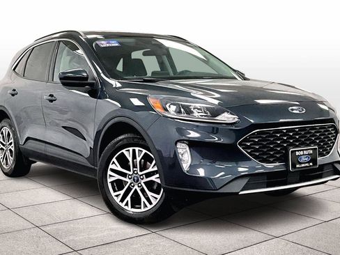 Used 2022 Ford Escape SEL image 2