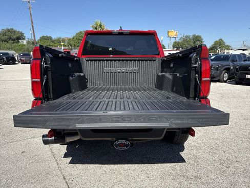 Certified 2026 Toyota Tacoma TRD Off-Road AWD/4WD image 20