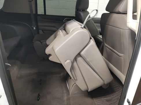 Used 2019 GMC Yukon XL Denali w/ Open Road Package image 15