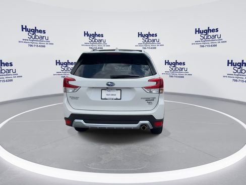 Used 2023 Subaru Forester Touring AWD/4WD image 9