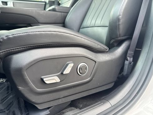 Used 2025 Hyundai Santa Fe XRT AWD/4WD image 17