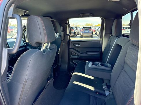 Used 2025 Nissan Frontier Pro-X image 23