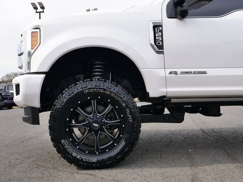 Used 2017 Ford F250 Platinum w/ Platinum Ultimate Package AWD/4WD image 40