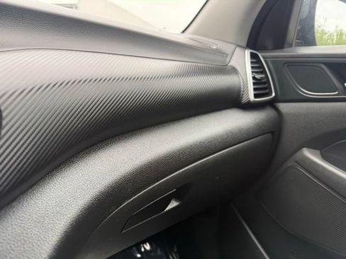 Used 2021 Hyundai Tucson Sport FWD image 31
