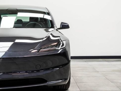 Used 2024 Tesla Model 3 Long Range image 4