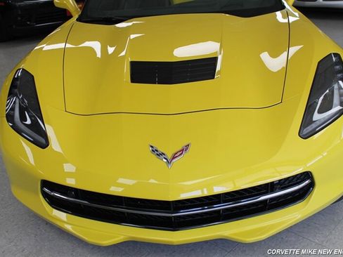 Used 2016 Chevrolet Corvette Stingray Convertible w/ 2LT Preferred Equipment Group RWD image 23