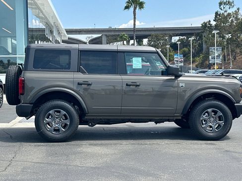 New 2026 Ford Bronco Big Bend AWD/4WD image 2