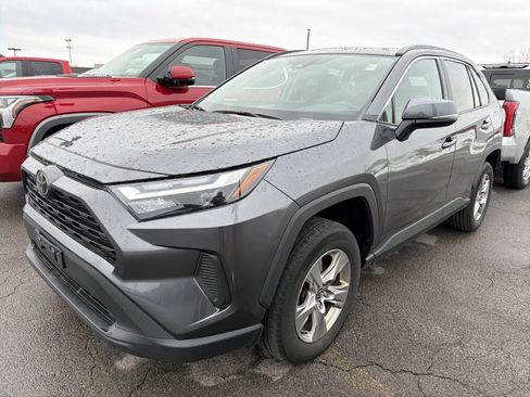 Used 2023 Toyota RAV4 XLE image 4