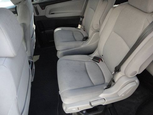 Used 2020 Honda Odyssey EX image 12
