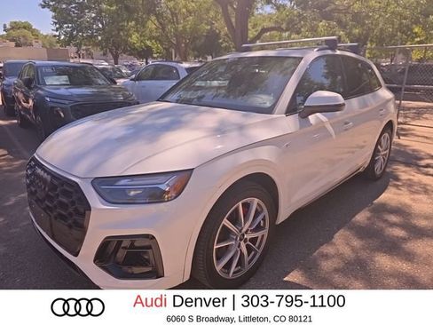 Used 2024 Audi Q5 e Premium Plus AWD/4WD image 1