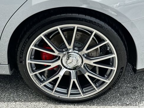 Certified 2025 Mercedes-Benz E 53 AMG e 4MATIC Sedan w/ AMG Dynamic Plus Package image 24