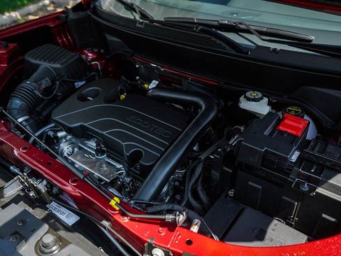 New 2026 GMC Terrain AT4 w/ Convenience Package III image 7