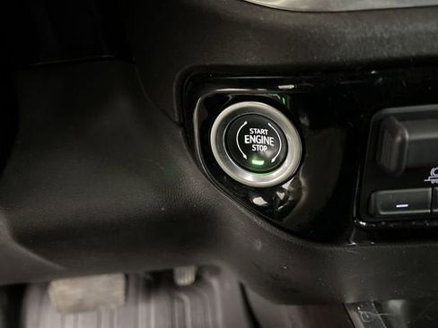 Certified 2024 GMC Sierra 2500 SLT w/ SLT Premium Package image 16