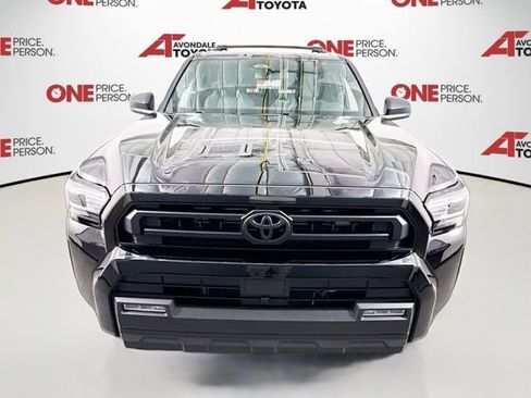 Certified 2025 Toyota 4Runner SR5 image 2