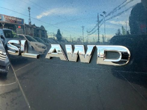 Used 2015 Nissan Murano SL w/ SL Technology Package image 12