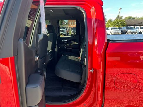 Used 2022 GMC Sierra 1500 Elevation image 15