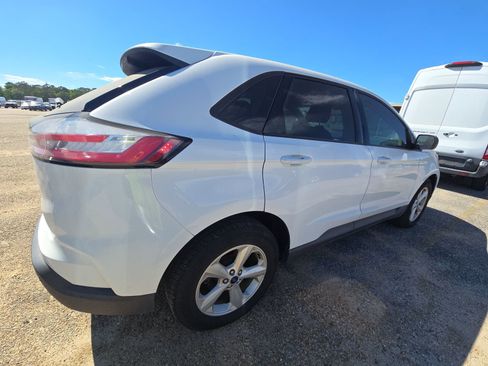 Used 2019 Ford Edge SE w/ SE Fleet Driver's Package image 6