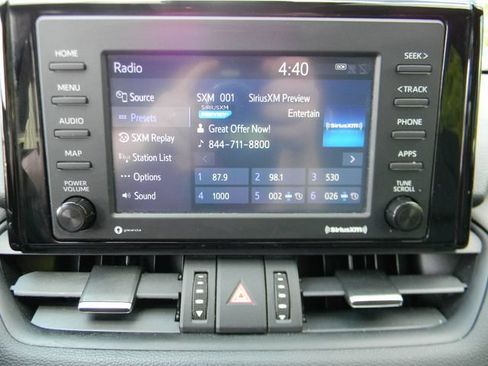 Used 2021 Toyota RAV4 XLE Premium AWD/4WD image 11