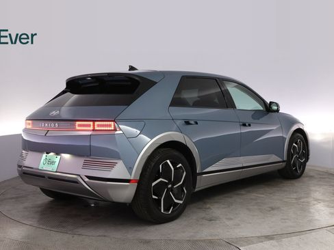 Used 2024 Hyundai Ioniq 5 Limited RWD image 3