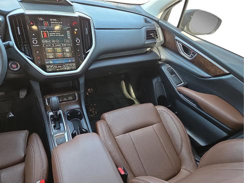 Used 2025 Subaru Ascent Touring image 13
