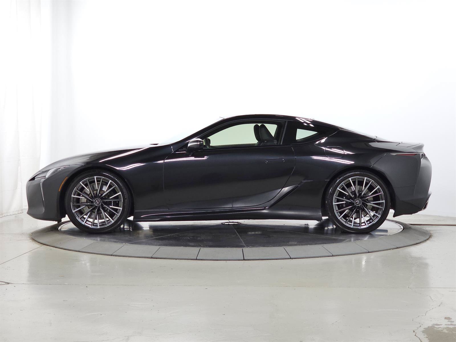 Certified 2024 Lexus LC 500 Coupe w/ Bespoke Build Package RWD image 5