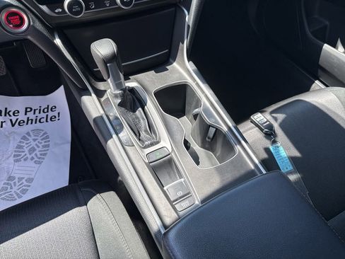 Used 2018 Honda Accord LX image 22