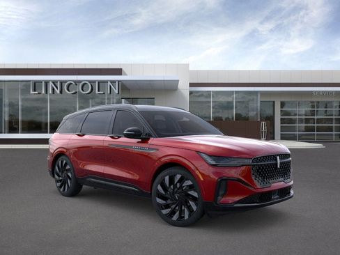 New 2026 Lincoln Nautilus Reserve image 1