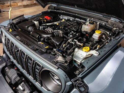 Used 2024 Jeep Wrangler Unlimited Rubicon image 41