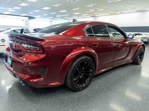 Used 2021 Dodge Charger SRT Hellcat RWD image 4