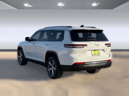 Used 2021 Jeep Grand Cherokee L Limited RWD image 3