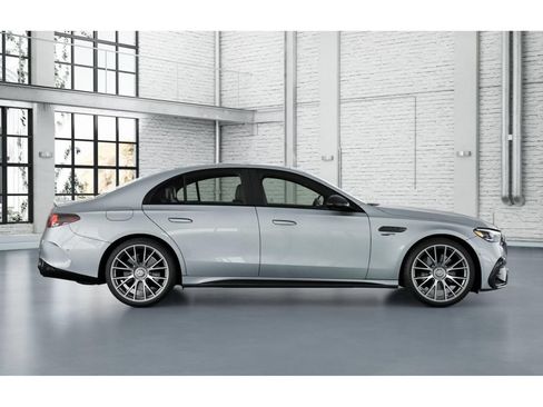 New 2026 Mercedes-Benz E 53 AMG e 4MATIC Sedan image 16