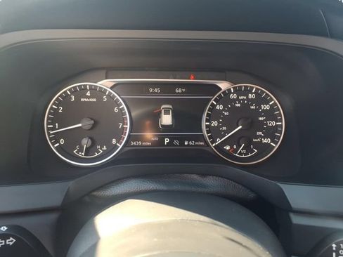 Used 2025 Nissan Pathfinder S AWD/4WD image 7