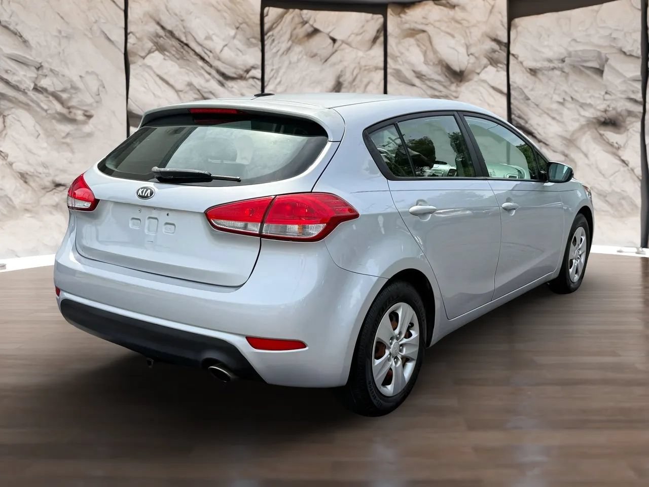 Used 2018 Kia Forte LX FWD image 7