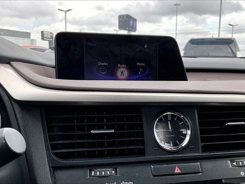 Used 2017 Lexus RX 350 w/ Premium Package image 34