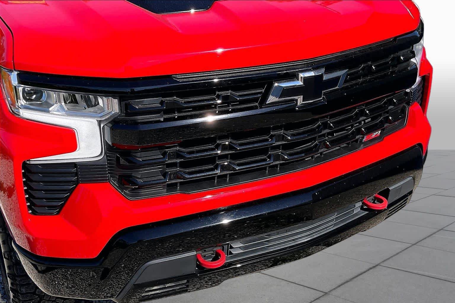 Used 2022 Chevrolet Silverado 1500 LT Trail Boss AWD/4WD image 29